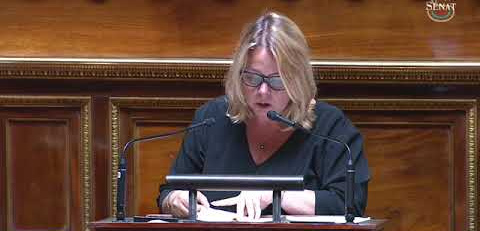 Aux victimes des essais nucléaires, la République reconnaissante